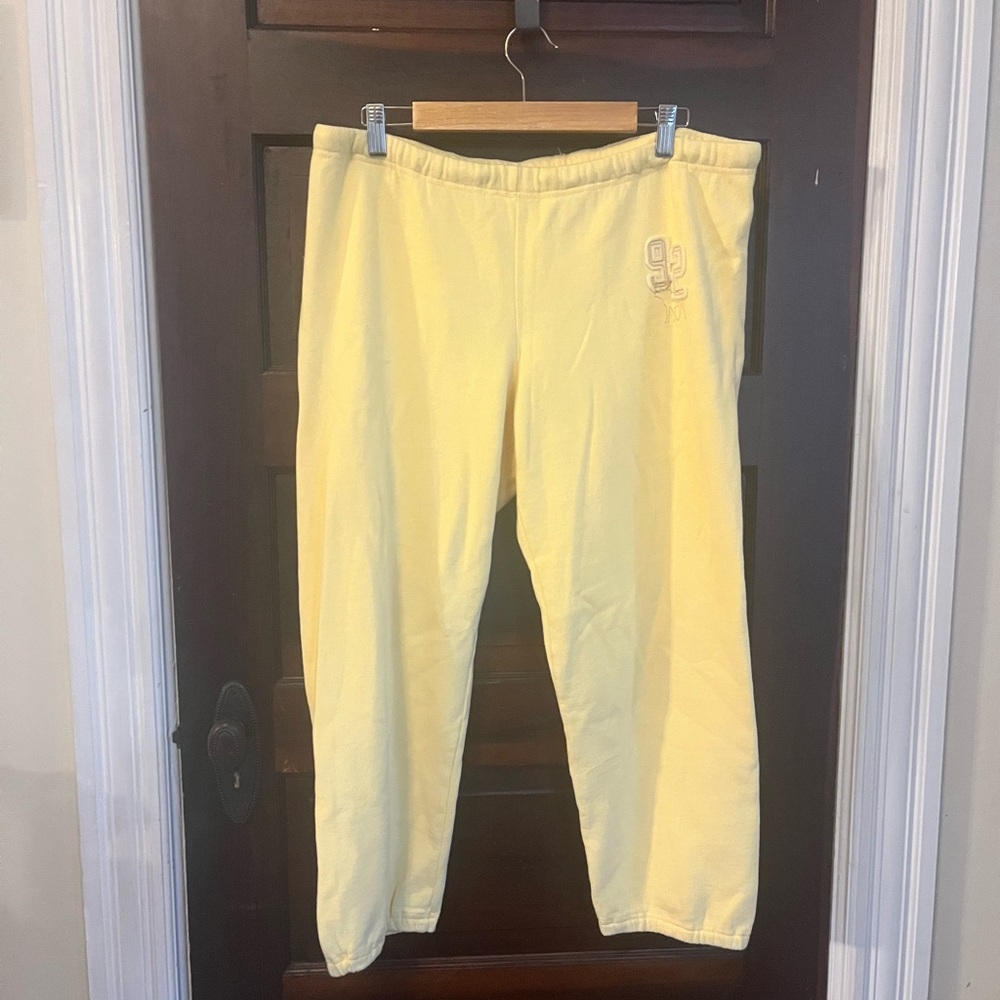 Vintage Y2K Abercrombie & Fitch Butter Yellow Sweatpants